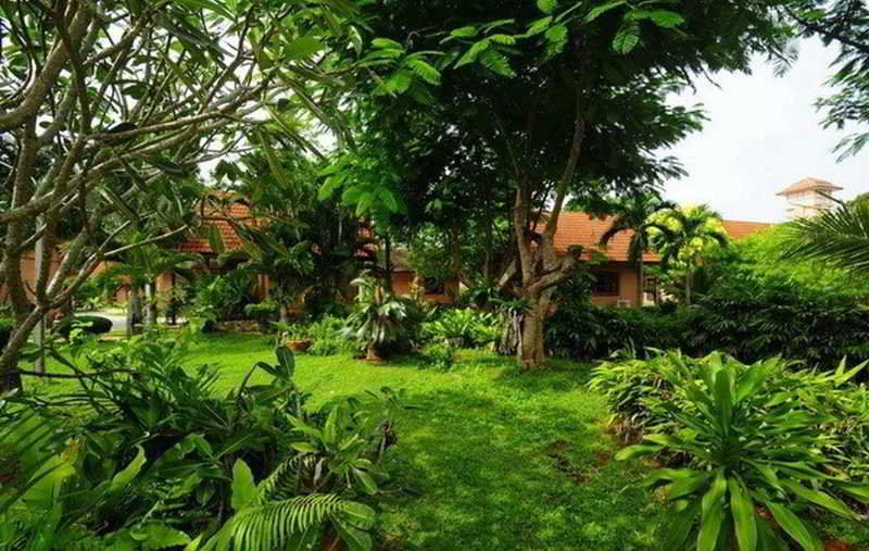 Alongkot Beach Resort Khanom Extérieur photo