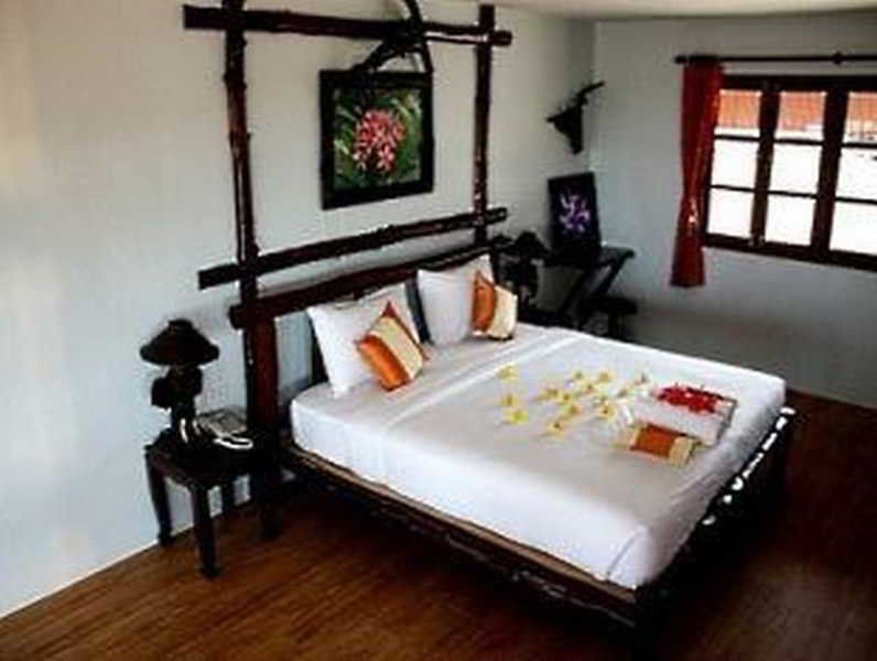Alongkot Beach Resort Khanom Extérieur photo