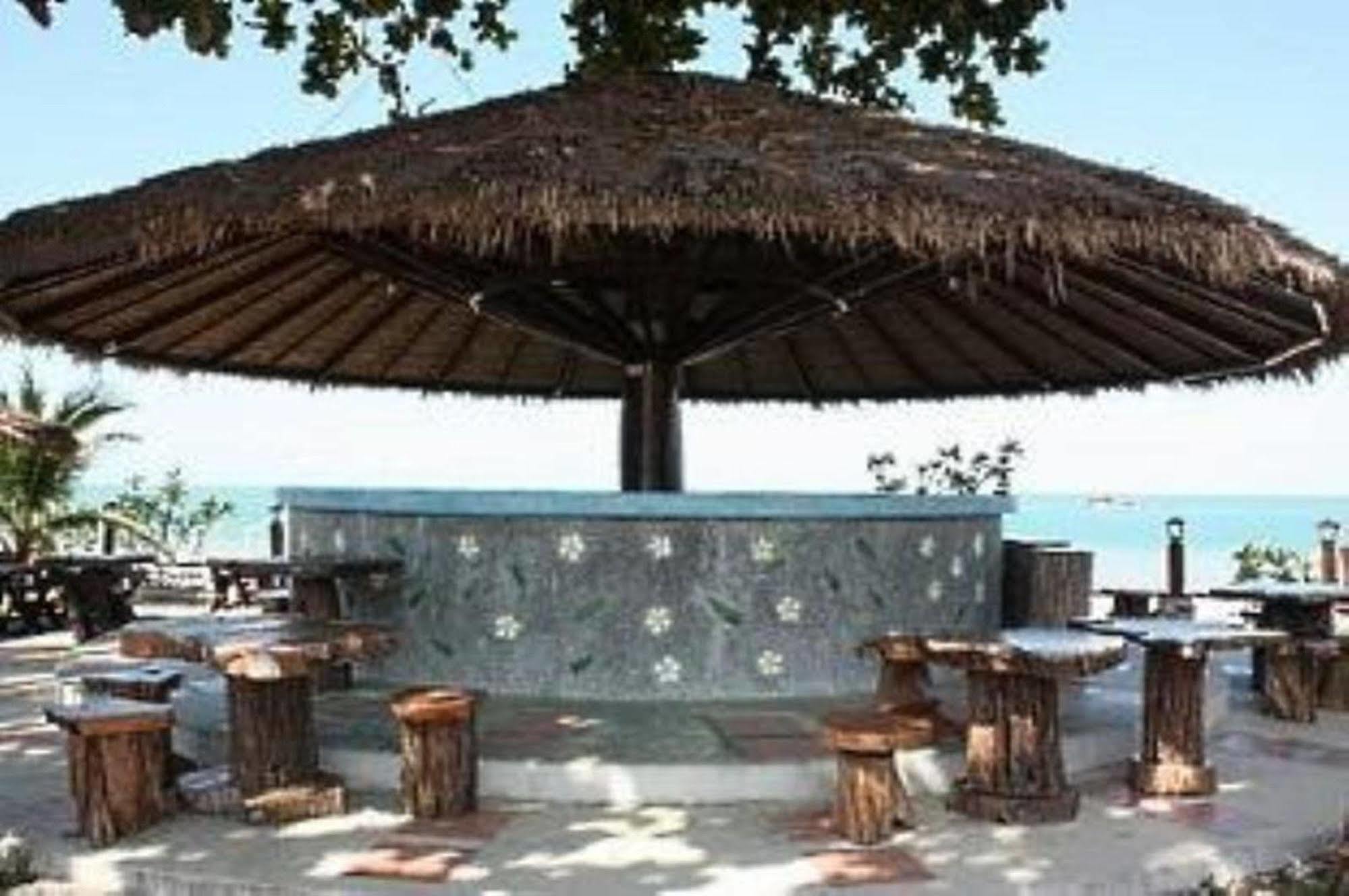 Alongkot Beach Resort Khanom Extérieur photo